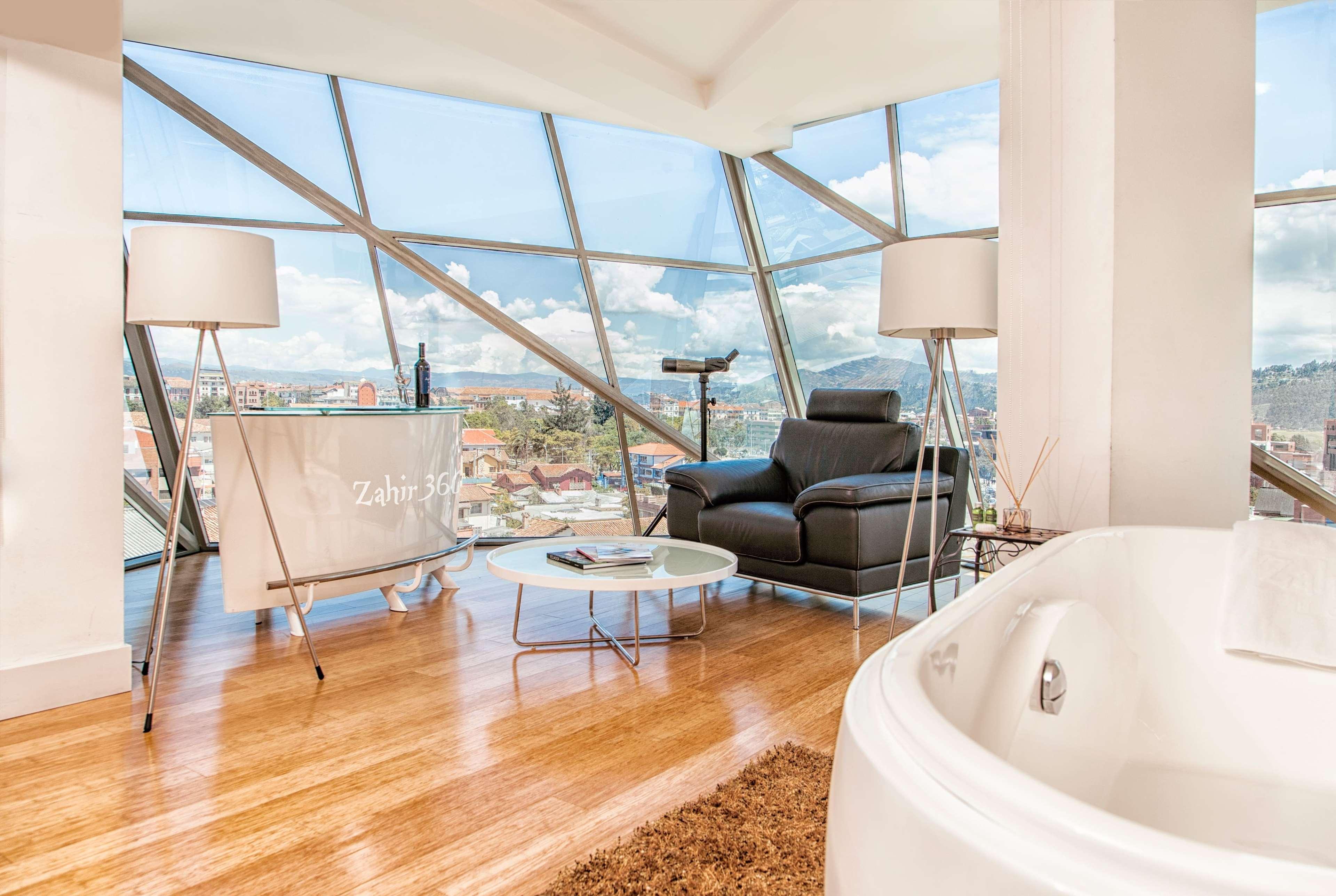 Tryp By Wyndham Cuenca Zahir Hotel Bagian luar foto